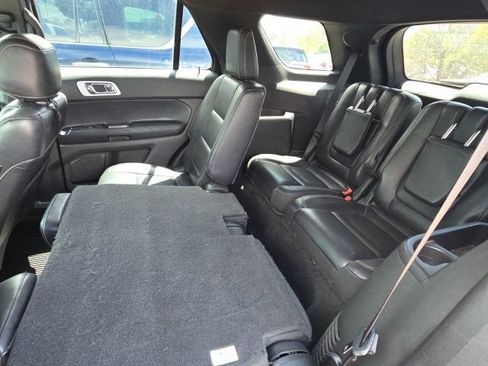 Used 2014 Ford Explorer Sport AWD/4WD image 9