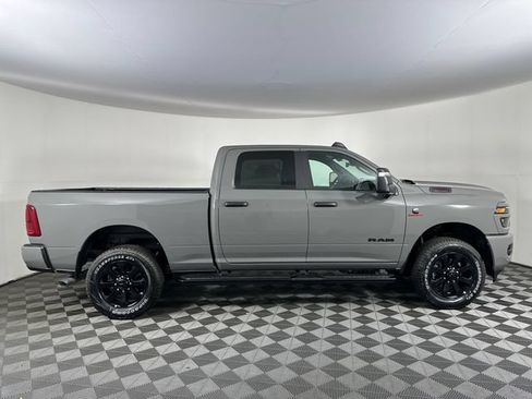 New 2026 RAM 3500 Big Horn AWD/4WD image 10