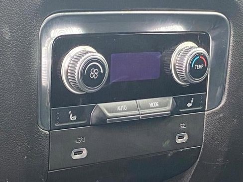 Used 2022 GMC Yukon Denali image 26