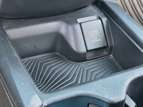 Used 2017 Honda CR-V EX image 16