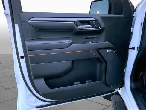 Used 2025 GMC Sierra 1500 AT4 w/ AT4 Premium Package AWD/4WD image 20