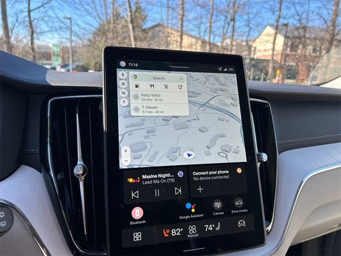 New 2026 Volvo XC60 B5 Ultra w/ Protection Package Premier image 16