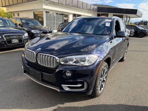 Used 2017 BMW X5 xDrive35i w/ Premium Package image 1