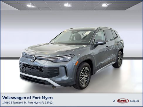 New 2026 Volkswagen Tiguan S FWD image 1