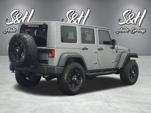 Used 2015 Jeep Wrangler Unlimited Sport w/ Quick Order Package 24S AWD/4WD image 15