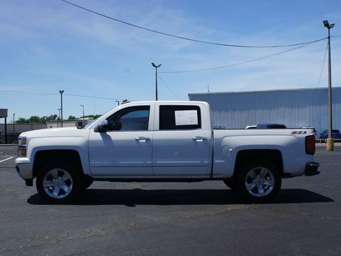 Used 2015 Chevrolet Silverado 1500 LTZ Z71 w/ LTZ Plus Package AWD/4WD image 9