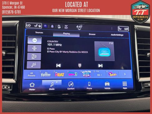 Used 2024 Chrysler Pacifica Touring-L FWD image 74