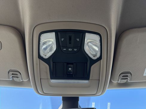Used 2019 RAM 1500 Big Horn image 18