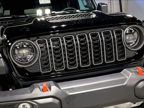 New 2026 Jeep Gladiator Mojave image 30