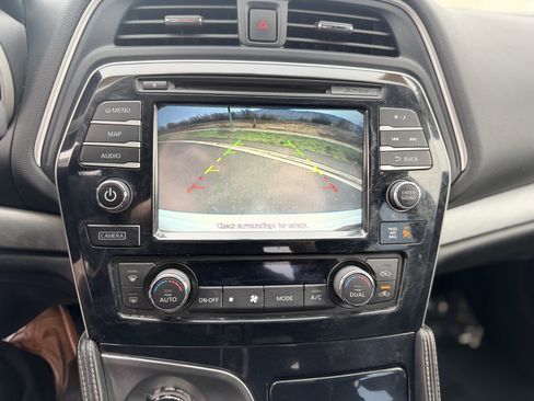 Used 2016 Nissan Maxima 3.5 SV image 16