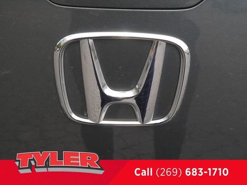 Used 2017 Honda Ridgeline RTL image 16