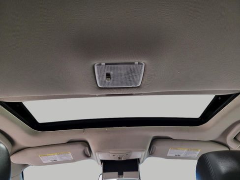 Used 2008 Nissan Altima 3.5 SE w/ Premium Pkg image 24