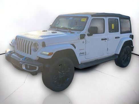 Used 2023 Jeep Wrangler Sahara image 2