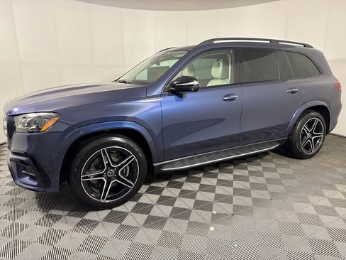 New 2026 Mercedes-Benz GLS 450 4MATIC image 2