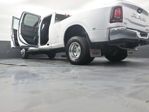 New 2026 RAM 3500 Tradesman AWD/4WD image 52