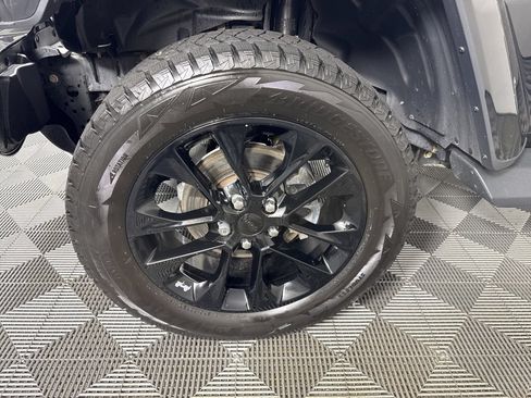 Used 2021 Jeep Wrangler Unlimited Sahara AWD/4WD image 10