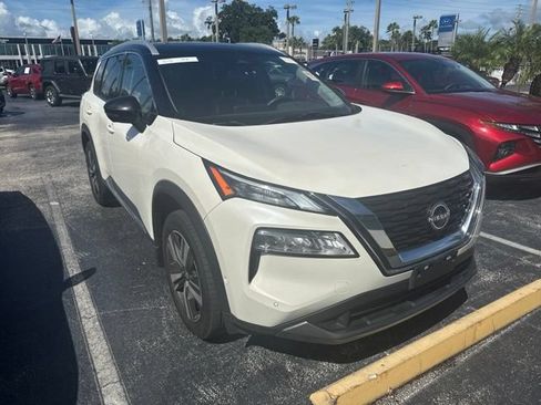 Used 2023 Nissan Rogue SL w/ SL Premium Package AWD/4WD image 8