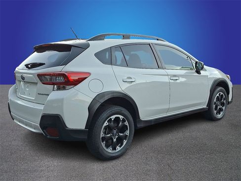 Used 2023 Subaru Crosstrek 2.0i image 4