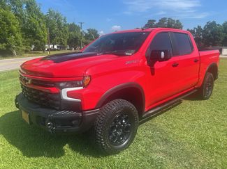 Used 2025 Chevrolet Silverado 1500 ZR2 w/ ZR2 Bison Edition AWD/4WD video 2