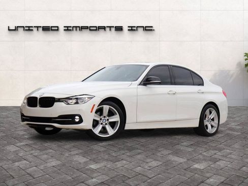 Used 2017 BMW 330i Sedan RWD image 1