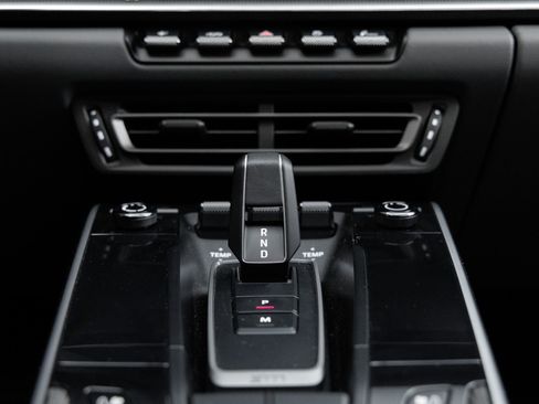 Certified 2024 Porsche 911 Turbo S AWD/4WD image 25