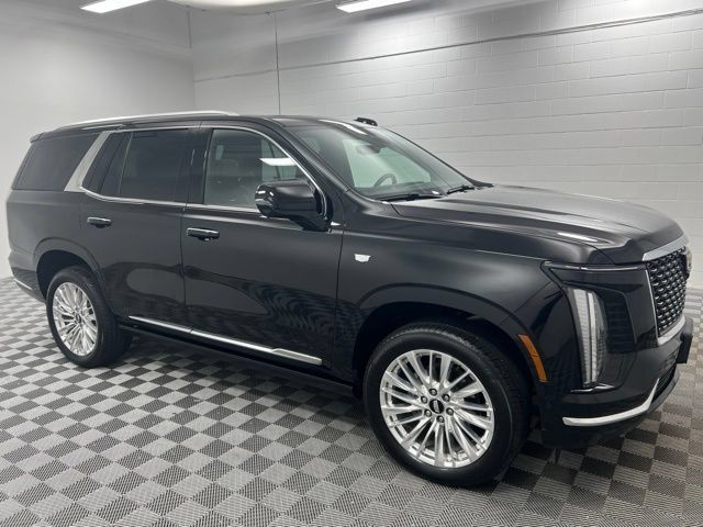 Used 2026 Cadillac Escalade Luxury w/ LPO, Floor Liner Package AWD/4WD image 4