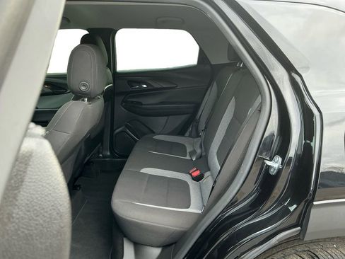 Used 2023 Chevrolet TrailBlazer LS image 21