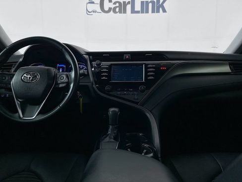 Used 2019 Toyota Camry SE FWD image 27