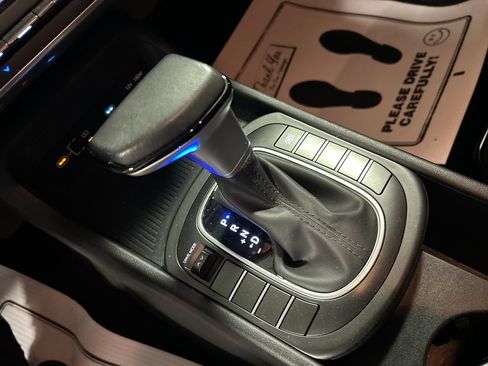 Used 2024 Hyundai Kona SEL FWD image 18