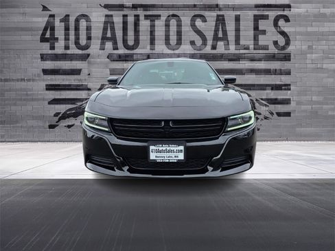 Used 2021 Dodge Charger SXT w/ Blacktop Package RWD image 5