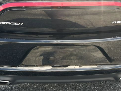 Used 2015 Dodge Charger SXT RWD image 36