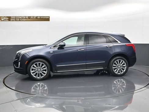 Used 2018 Cadillac XT5 Platinum w/ Driver Assist Package AWD/4WD image 8