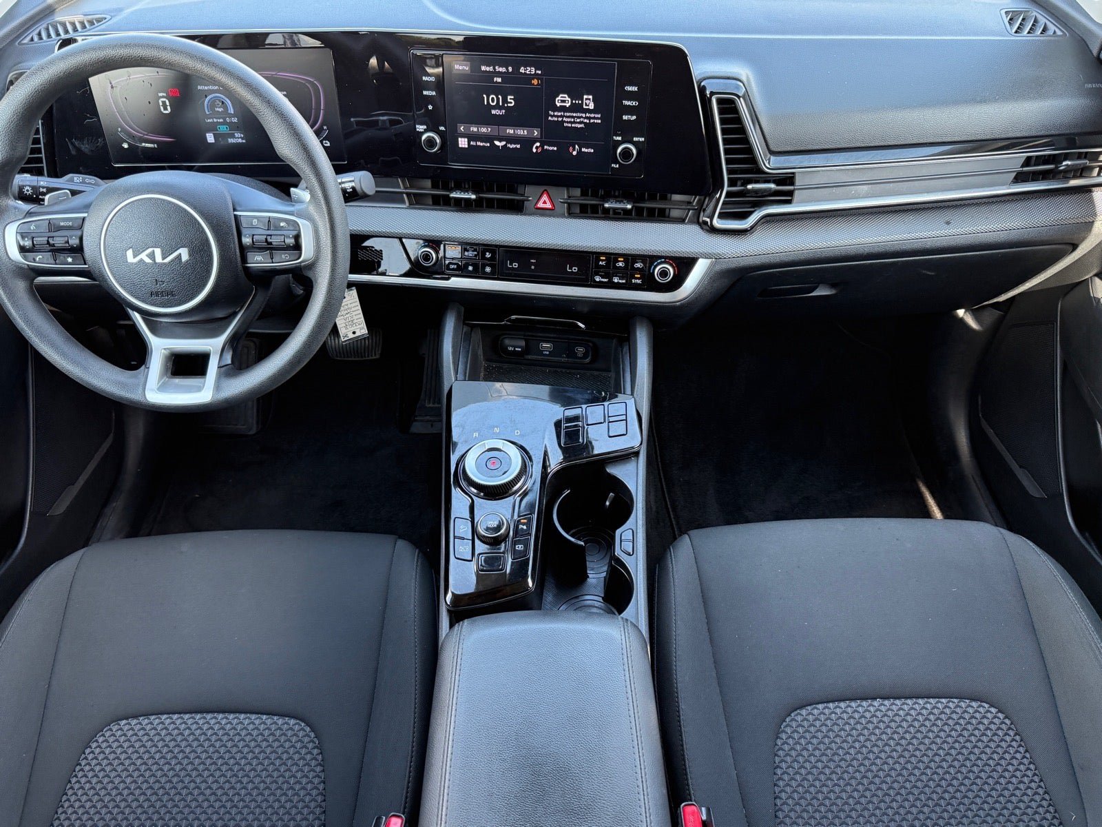Used 2023 Kia Sportage LX FWD image 16