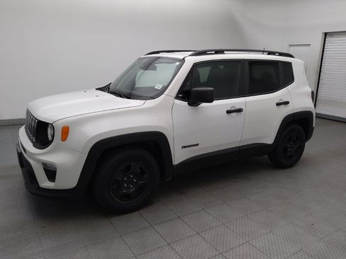 Used 2021 Jeep Renegade Sport w/ Sport Appearance Group FWD image 2