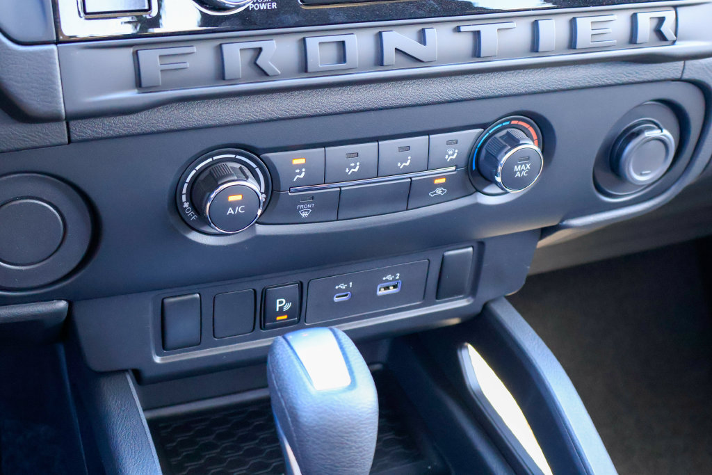 New 2027 Nissan Frontier S w/ Tow Package RWD image 12