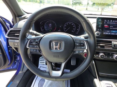 Used 2021 Honda Accord Sport image 27