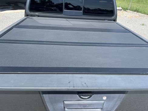 Used 2019 Nissan Frontier SV w/ Value Truck Package RWD image 14
