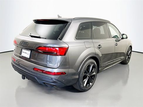 New 2026 Audi Q7 3.0T Premium Plus image 7