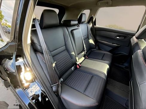 New 2026 Nissan Rogue SV AWD/4WD image 9