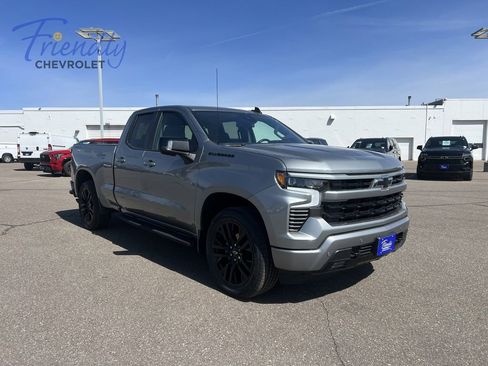 Certified 2024 Chevrolet Silverado 1500 RST w/ Dark Appearance Package AWD/4WD image 3