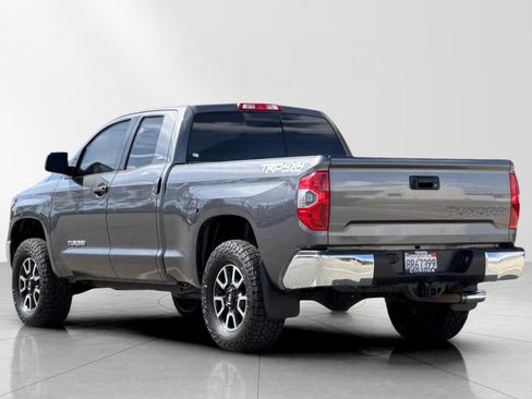 Used 2014 Toyota Tundra SR5 w/ TRD Off Road Package image 5