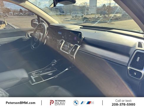 Used 2023 Kia Sorento SX Prestige image 18