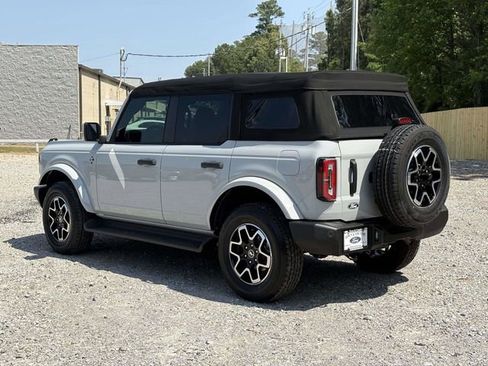 New 2026 Ford Bronco Outer Banks AWD/4WD image 3