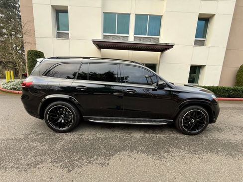 Used 2023 Mercedes-Benz GLS 450 GLS 450 4MATIC Sport Utility 4 image 2