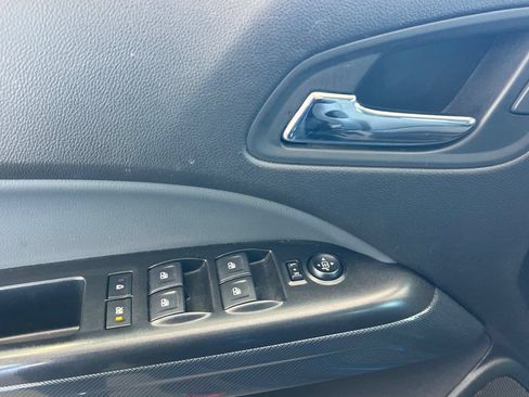 Used 2018 Chevrolet Colorado Z71 AWD/4WD image 8