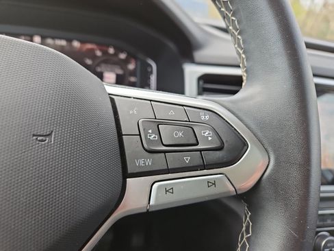 Used 2023 Volkswagen Atlas SEL image 26