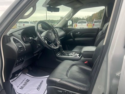 Used 2022 INFINITI QX80 Luxe image 23