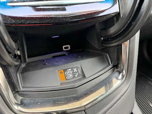 Used 2019 Cadillac CTS Luxury AWD/4WD image 15