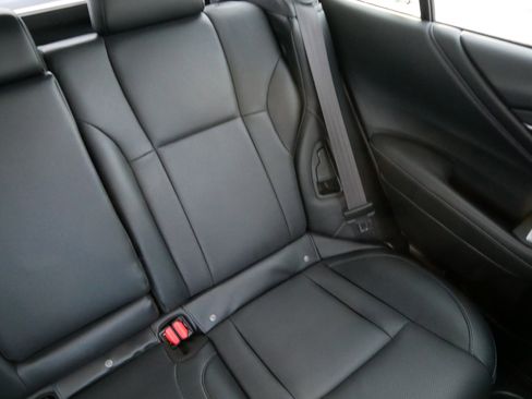 Used 2021 Subaru Forester Premium image 48