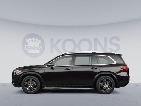 New 2026 Mercedes-Benz GLS 450 4MATIC image 2